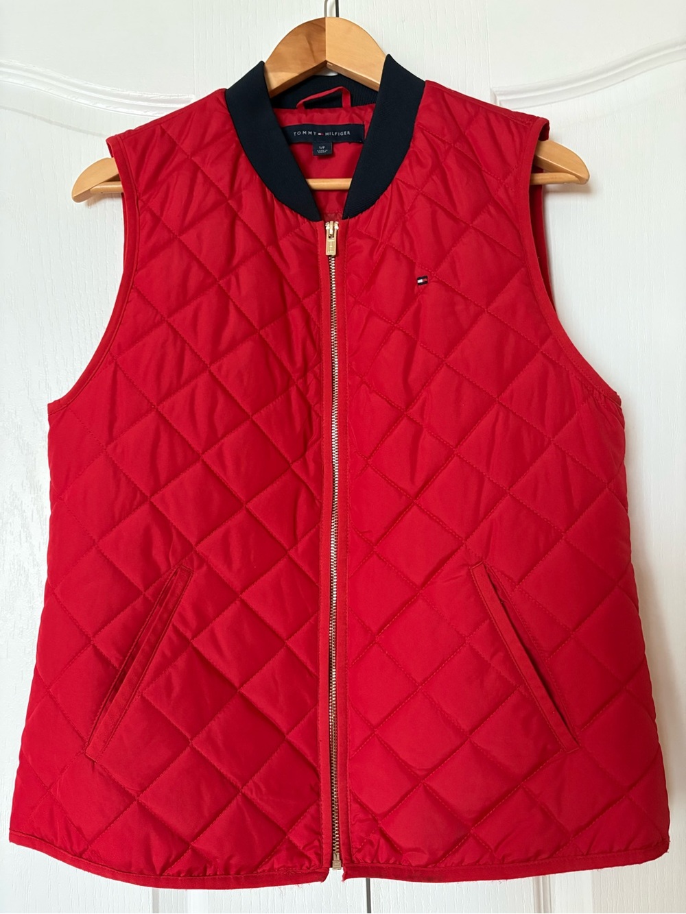 Tommy Hilfiger Red Quilted Sleeveless Vest with Contrast Collar